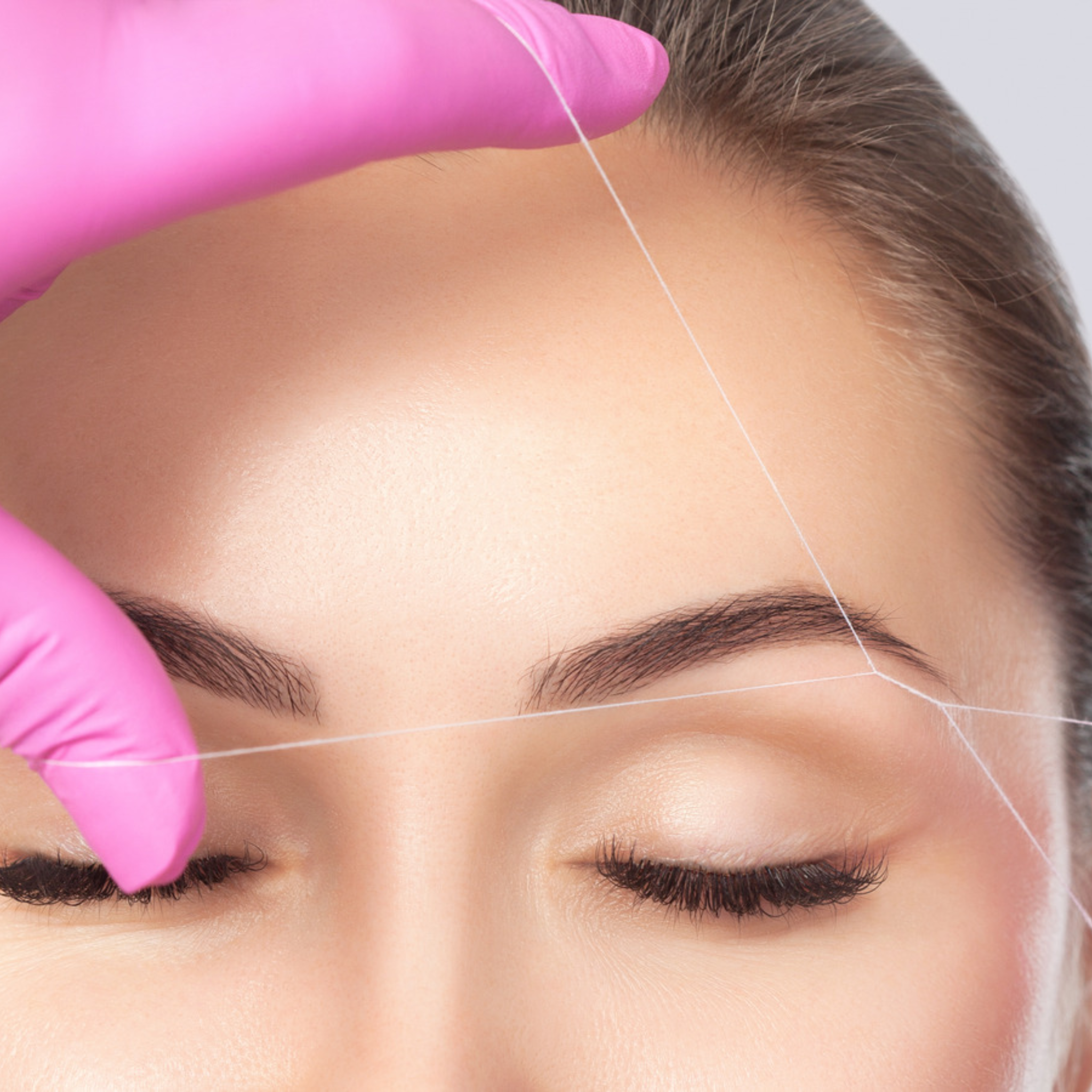 Brow Threading – Preciosa